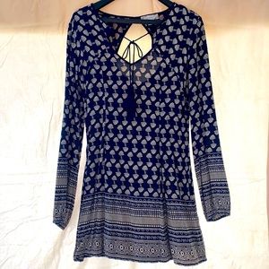 Band of Gypsies, size M navy blue with pattern-long sleeve dress. Hand wash.